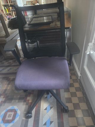 Silla oficina - Negra y Morada