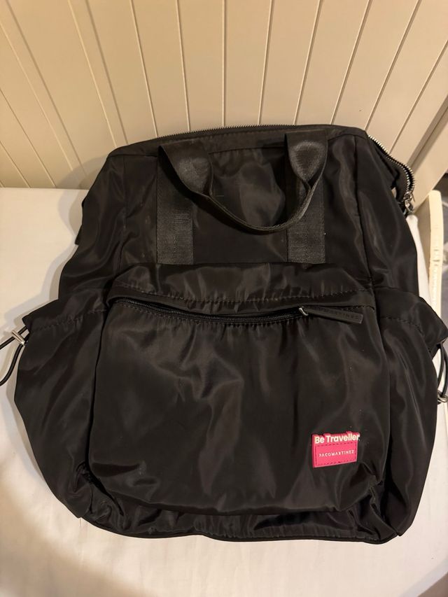 Mochila negra Paco Martínez