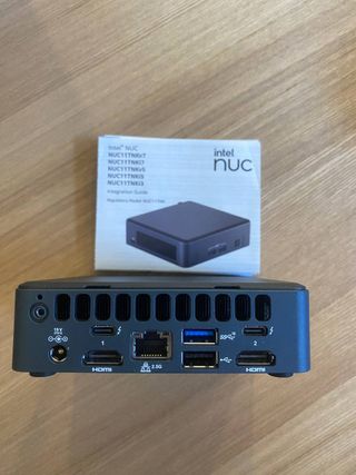 Intel NUC 11 i7-1165G7 - Mini PC