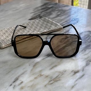 Gafas sol cuadradas - marrón