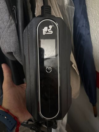 Cargador Vehículo Eléctrico