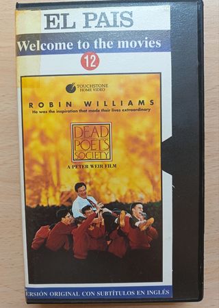 9 VHS: Acción, Crimen, Drama, Romance, Thriller