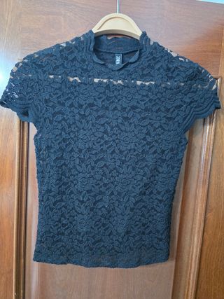 Top negro Zara encaje