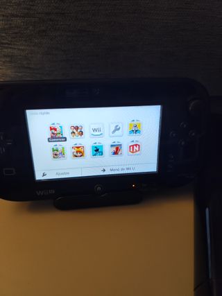 Wii U negra + juegos