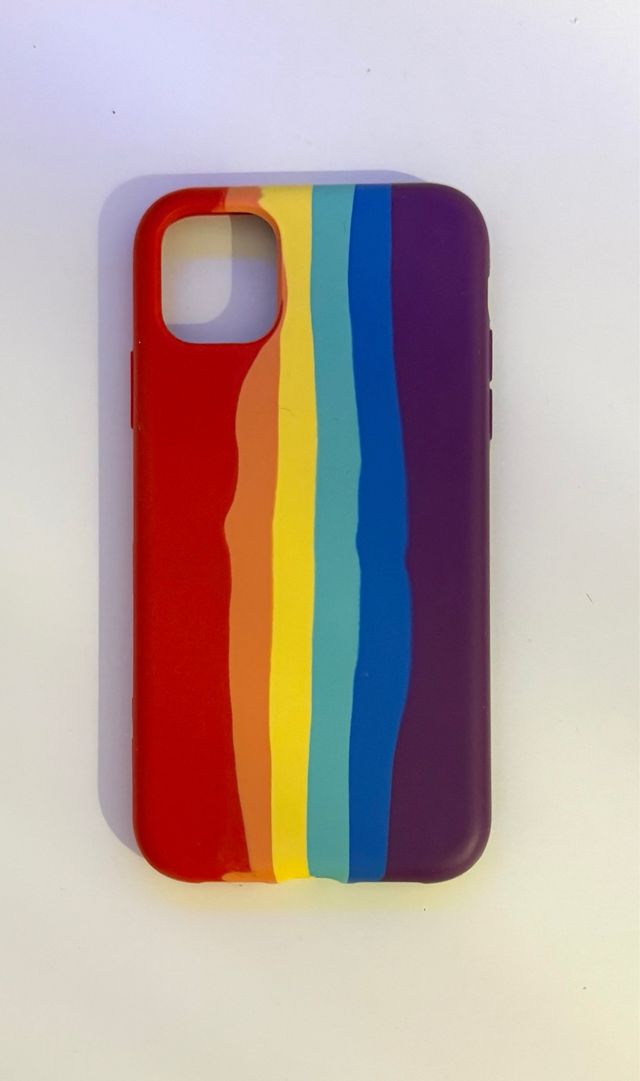 Funda iPhone 11 arcoiris