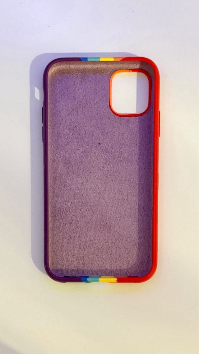 Funda iPhone 11 arcoiris