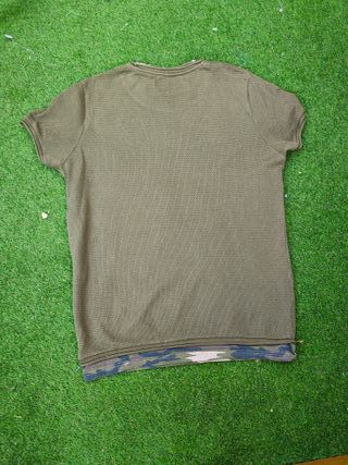 USADO-Camiseta Zara Man verde militar talla S-1911