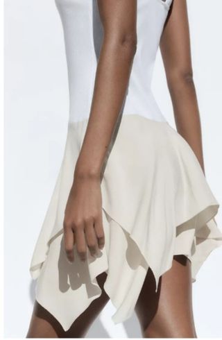 Vestido mini Zara blanco beige
