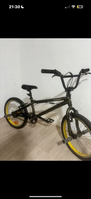 Bicicleta BMX Conor 