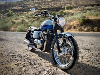 Triumph Bonneville T100 'Sixty'