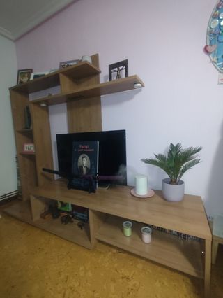 Mueble salón madera - Estanterías