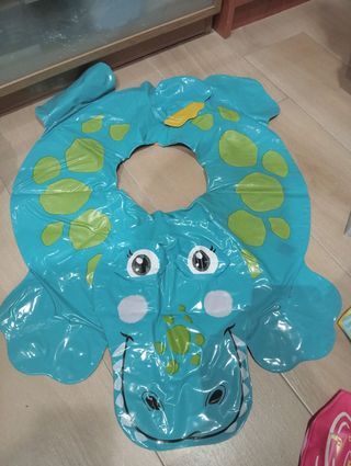 Flotador,manguitos bebé y piscina pequeña+regalo