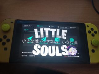 Nintendo Switch Amarilla - Eevee
