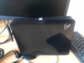 Mini PC EeeBox PC mod. EB1007 + Monitor 19"