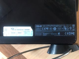 Mini PC EeeBox PC mod. EB1007 + Monitor 19"