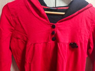 Sudadera Stradivarius roja-negra