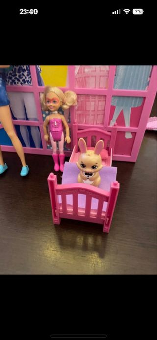 Barbie Fashion & Supergirl Set
