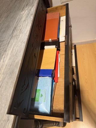 Cajonera antigua de mármol-madera