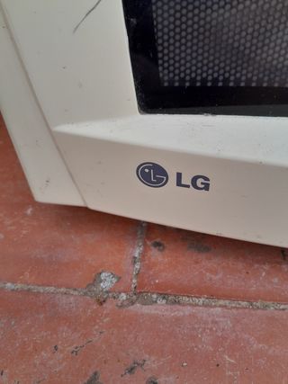 Microondas LG WaveDom - usado