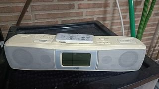 Radio JVC RA-P230 | Altavoz Portátil