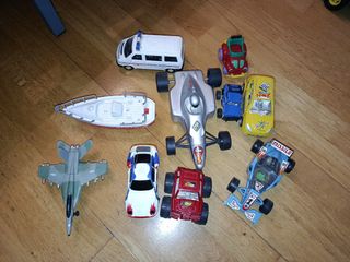 Coches y juguetes infantiles