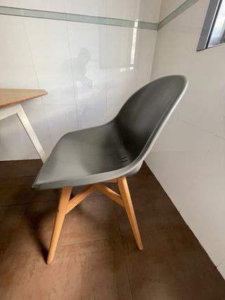 Mesa plegable IKEA + 2 sillas