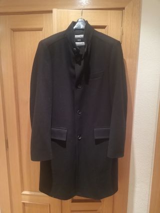Abrigo Hugo Boss negro