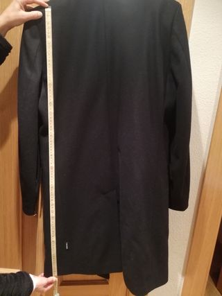 Abrigo Hugo Boss negro