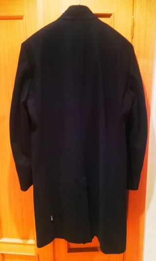 Abrigo Hugo Boss negro