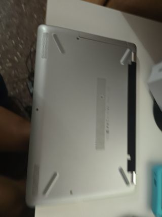HP Notebook 15-bs511ns Plata