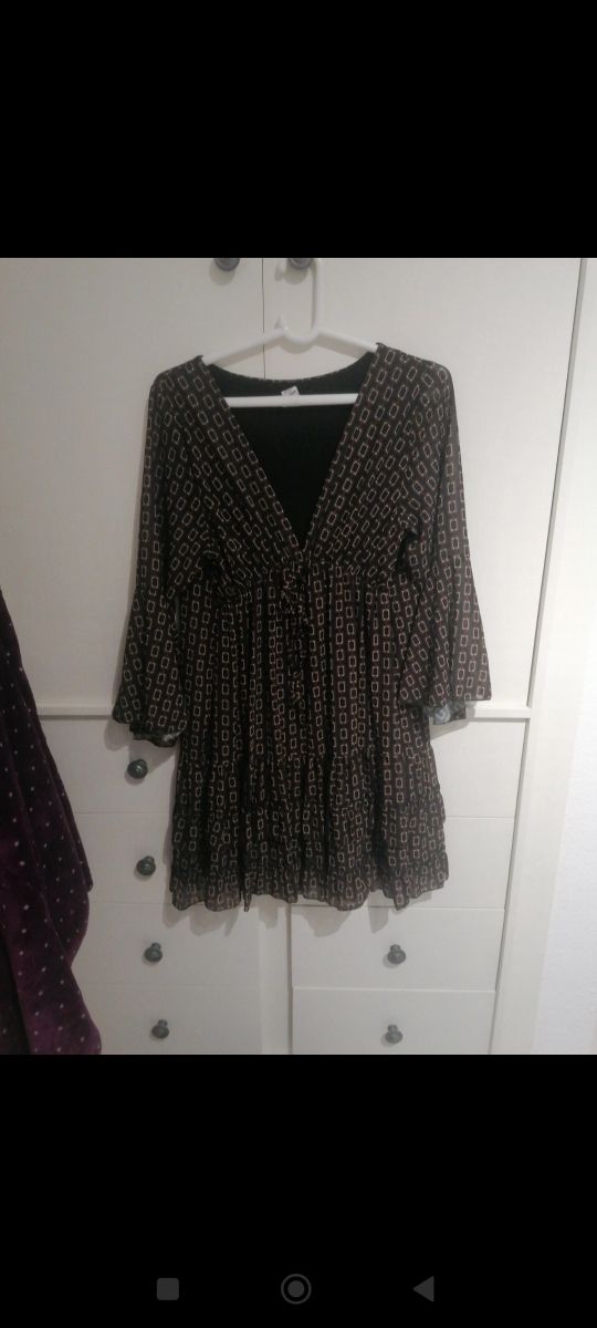 Vestido negro y marrón estampado