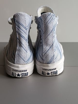 Converse All Star: sneakers bianche e blu