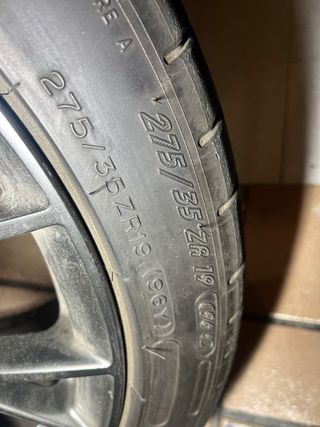 michelin 275/35/19 96Y