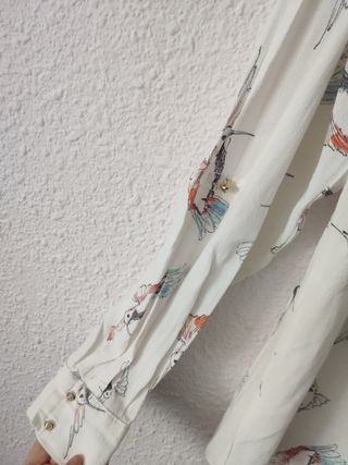 Blusa Zara colibríes T-M