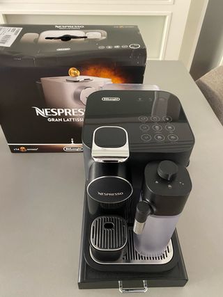 Cafetera Nespresso Gran Lattissima