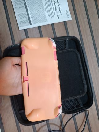 Nintendo Switch Lite Pink - Console