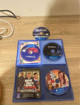 Giochi PS4 (PlayStation 4): FIFA 16, 19, 22 & GTA 