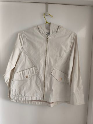 Gabardina beige 