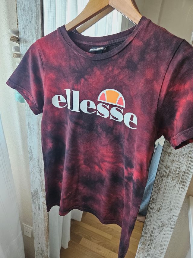 Camiseta Ellesse tie-dye roja negra