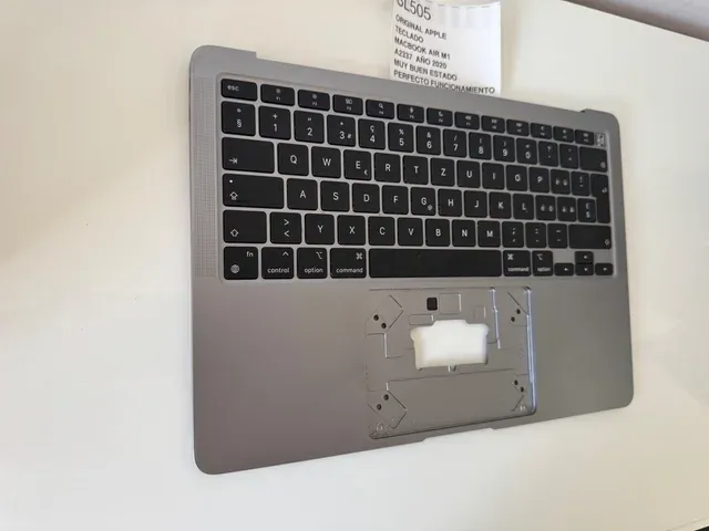 Tastiera Apple MacBook Air M1 A2337