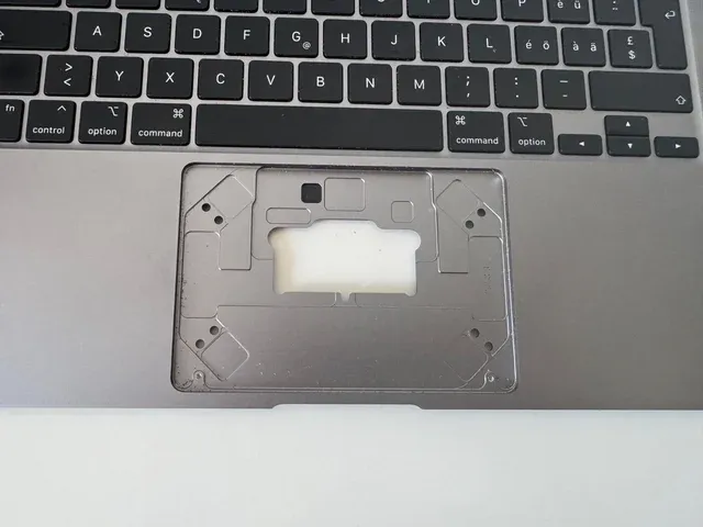 Tastiera Apple MacBook Air M1 A2337