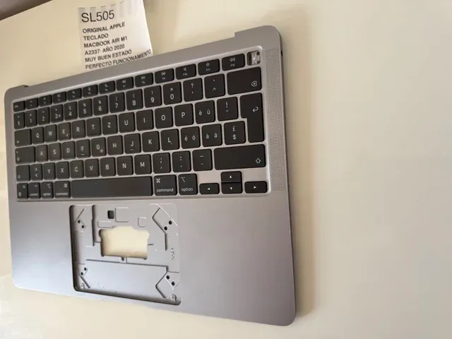 Tastiera Apple MacBook Air M1 A2337