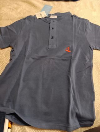4 Polos y 2camisetas niño (talla 10)