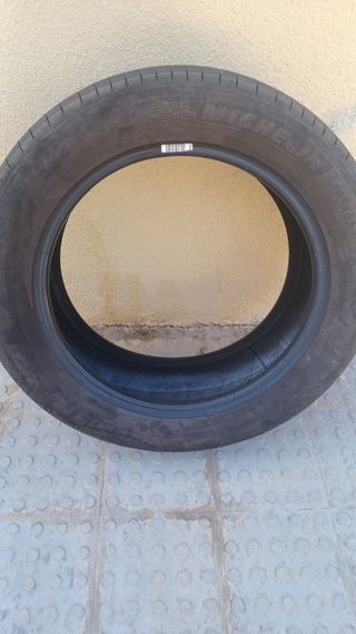 Neumático Michelin Primacy 4
