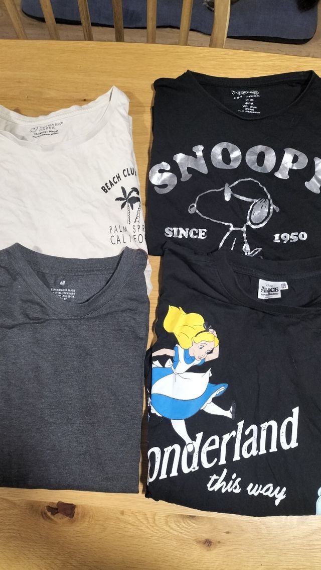 4 Camisetas varias tallas 12-14