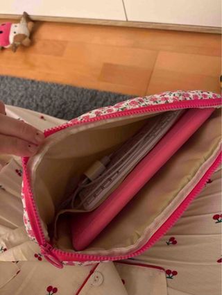 Funda portátil flores