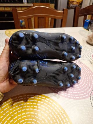 Scarpe calcio Puma x bambino - nere e blu N.36