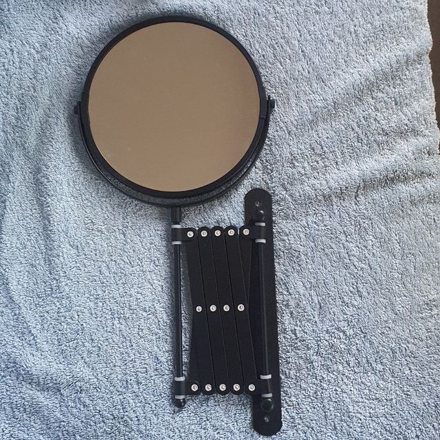 Espejo aumento pared - Negro extensible.