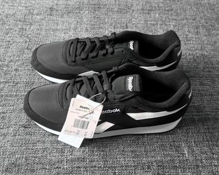 Zapatillas Reebok Rewind Talla 44 (A ESTRENAR) 