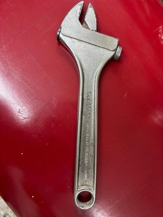 llave inglesa Irmio 8”